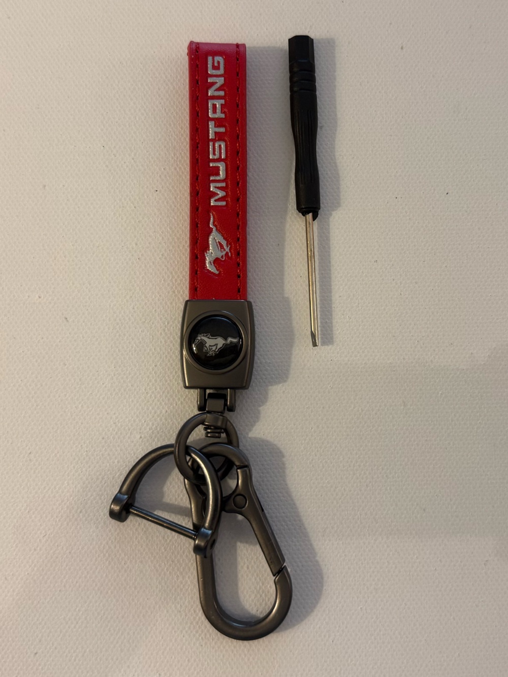 Mustang Key Fob Keychain in Red Leather with Logo NWT
